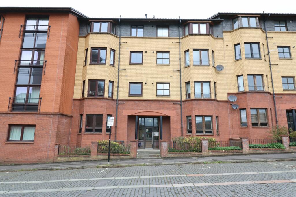 2 bedroom flat for rent in Hopehill Road, Glasgow, G20