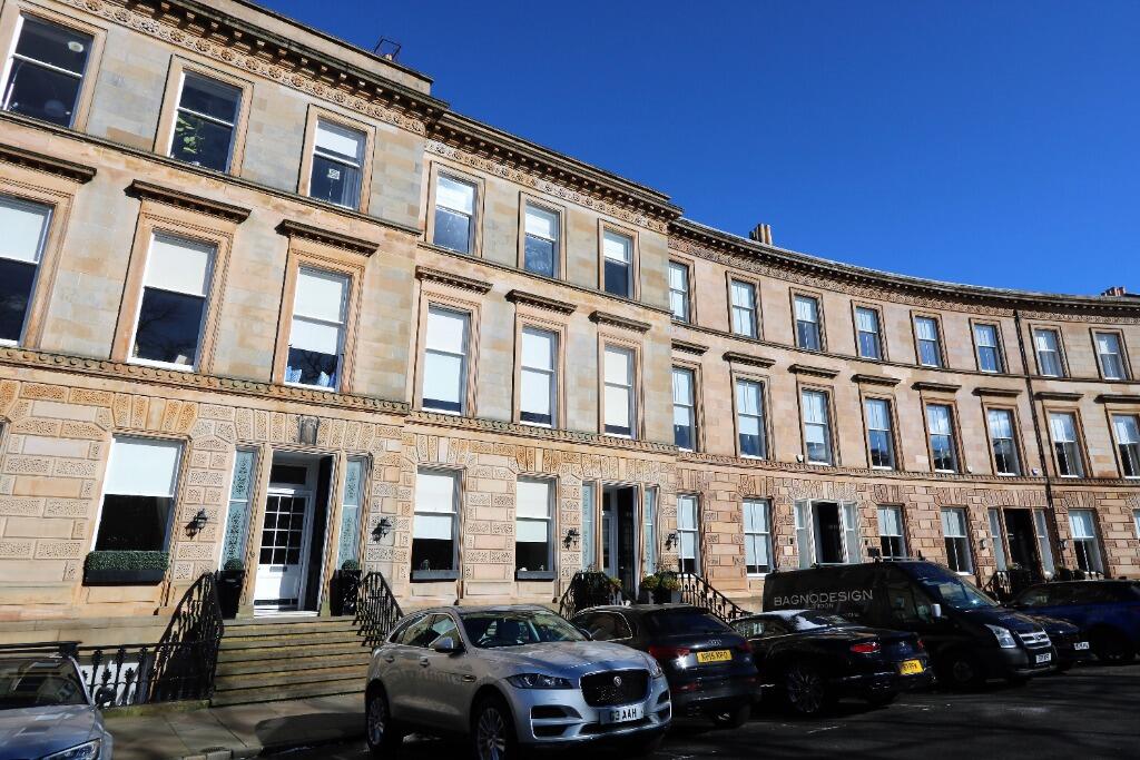 3 bedroom flat for rent in Park Circus, Glasgow, G3