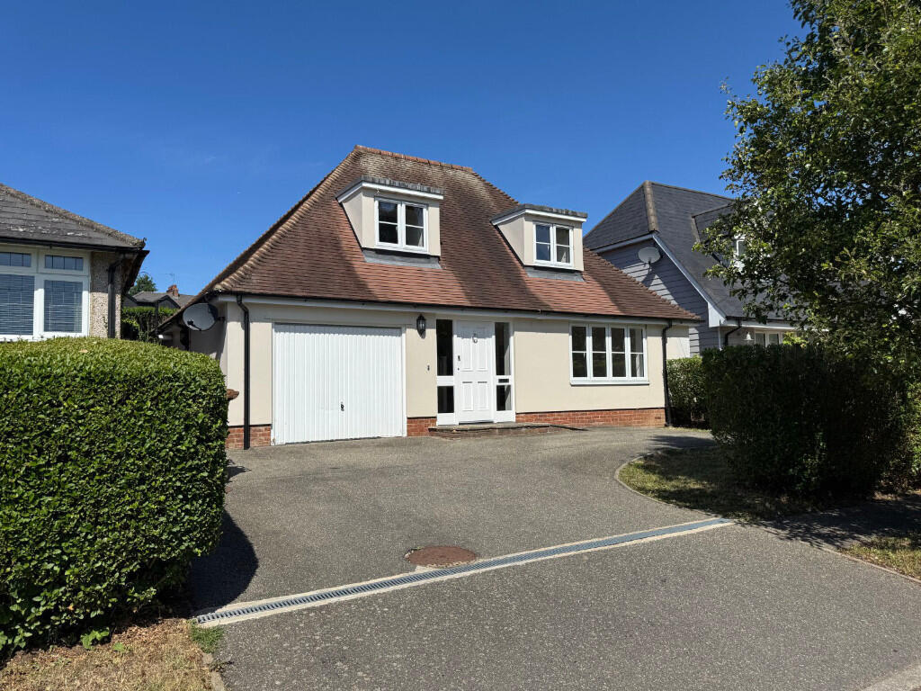 Main image of property: Forebury Avenue,Sawbridgeworth,CM21