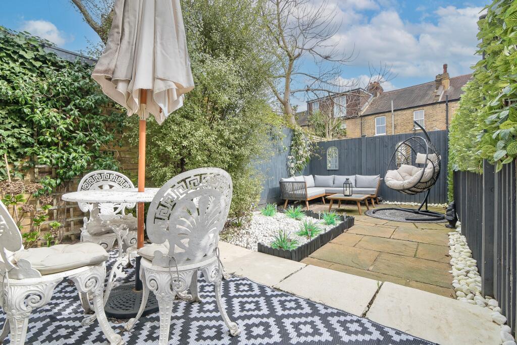 Main image of property: Howgate Road