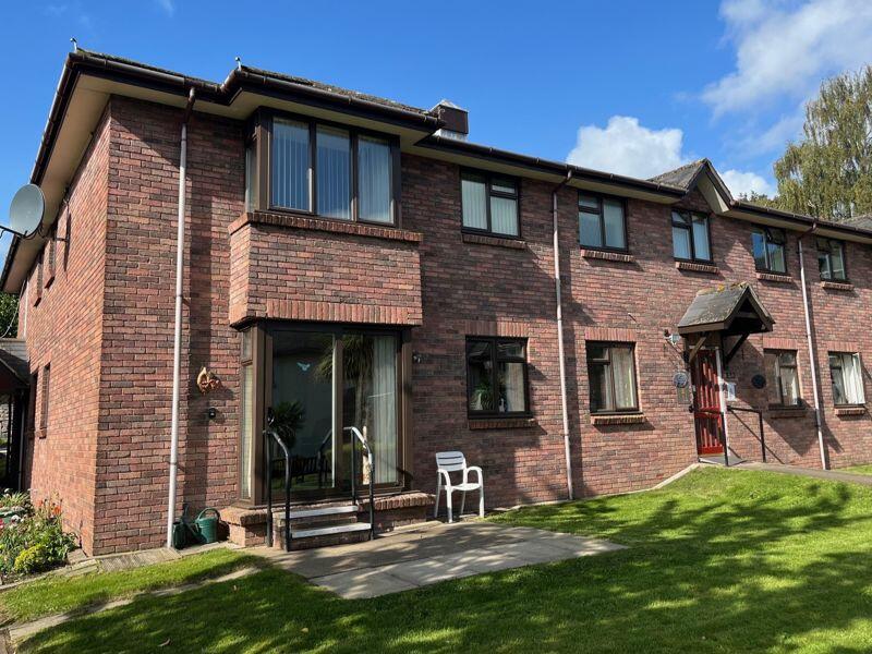 2 bedroom retirement property for sale in Priory Gardens, Abergavenny, NP7