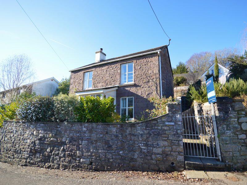3 bedroom detached house for sale in Church Road, Clydach, Abergavenny, NP7