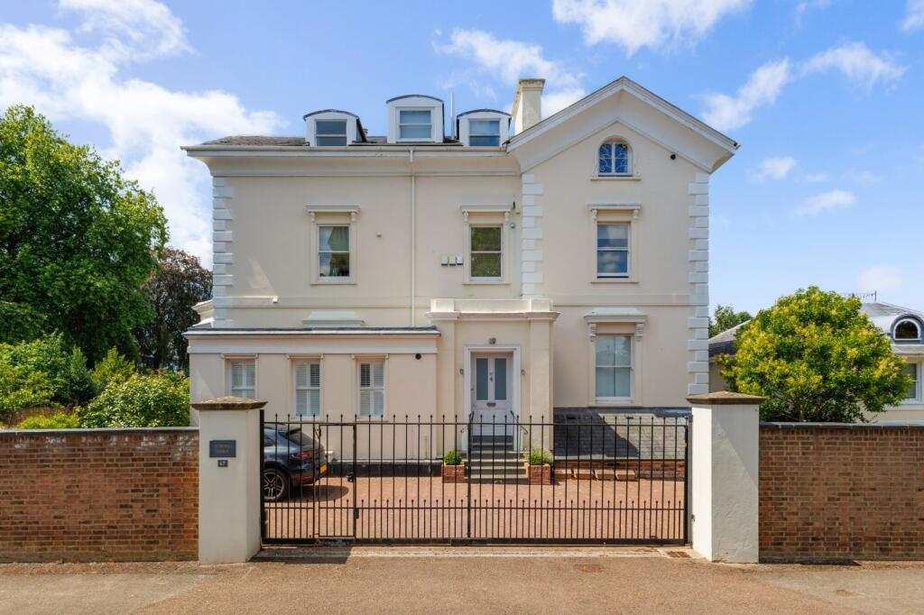 Main image of property: Churchill Lodge, 67 Painswick Road, Cheltenham, GL50