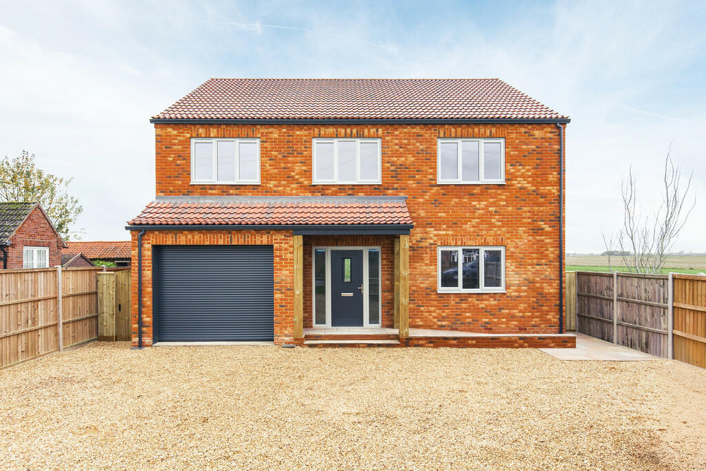 4 bedroom detached house for sale in Tilney cum Islington, PE34