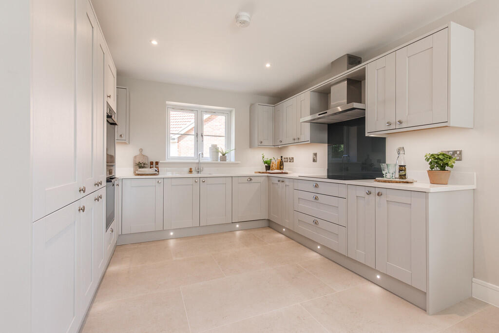 Additional property image - Last 4 Bedroom Available