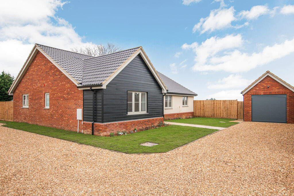 Additional property image - Last 4 Bedroom Available