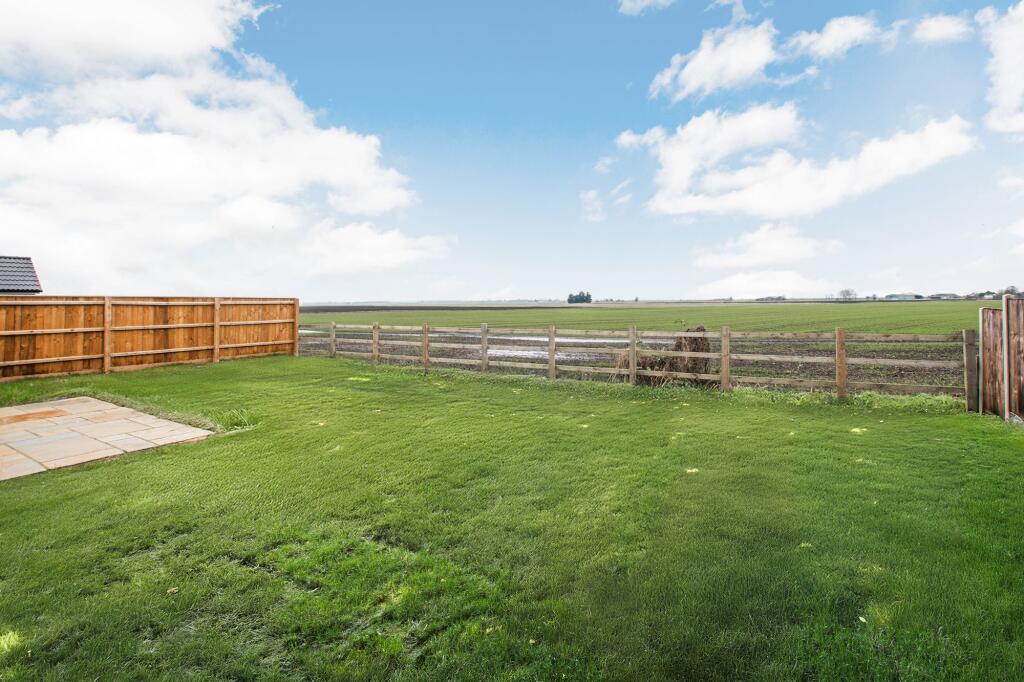 Additional property image - 5 Black Horse Drove, Littleport, CB6