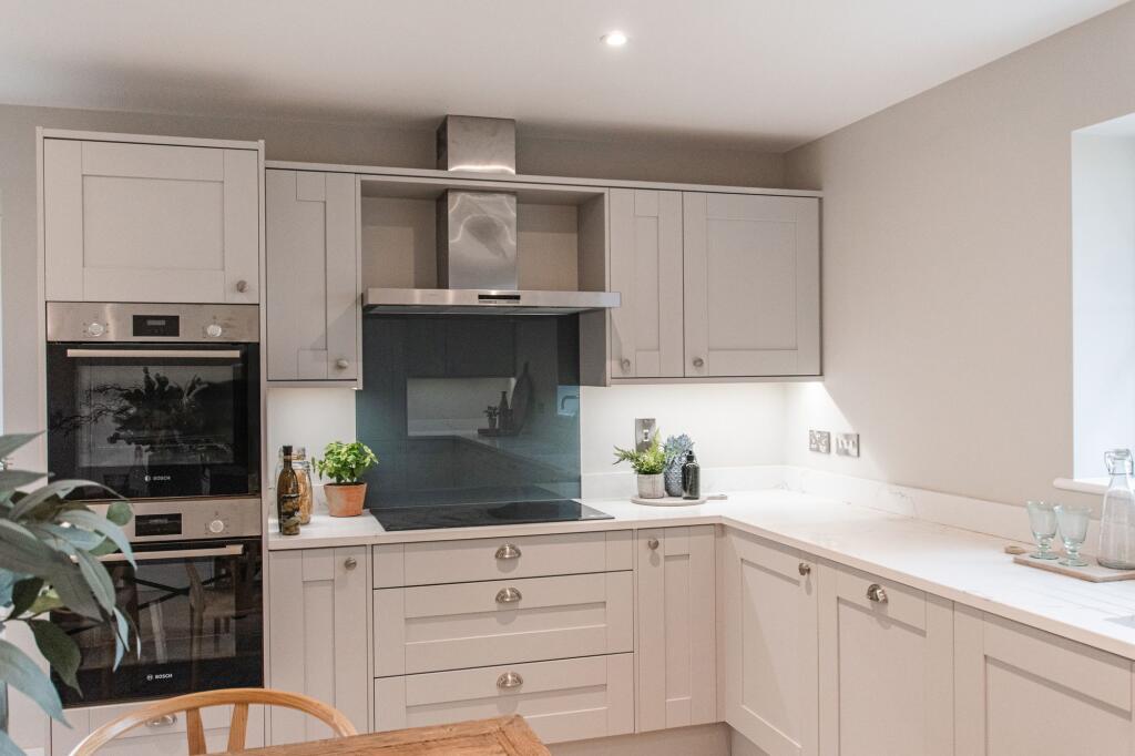 Additional property image - 5 Black Horse Drove, Littleport, CB6