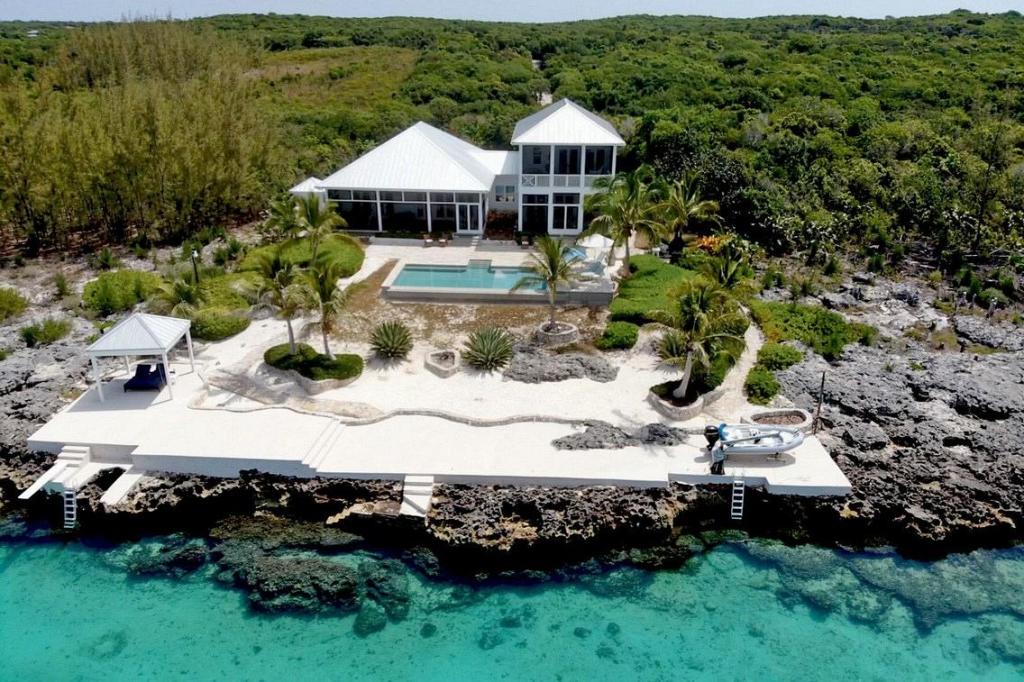 3 bedroom house for sale in Governor's Harbour, The Bahamas