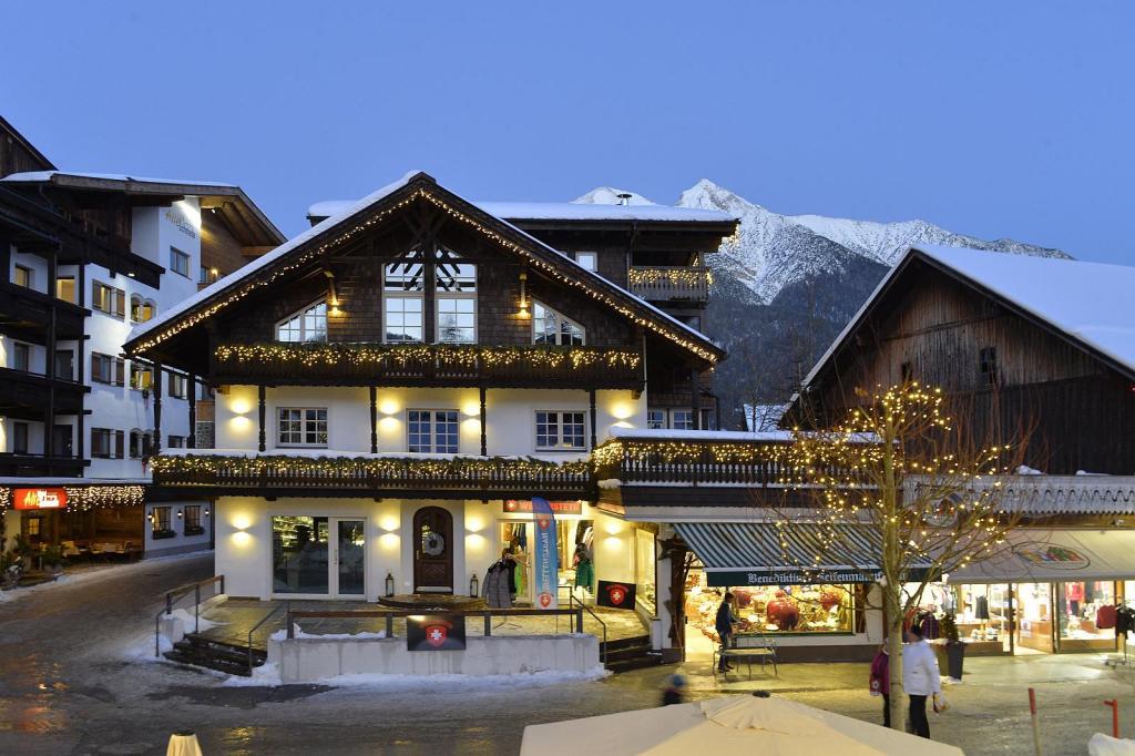 Chalet for sale in Tyrol, Innsbruck, Seefeld in Tirol, Austria