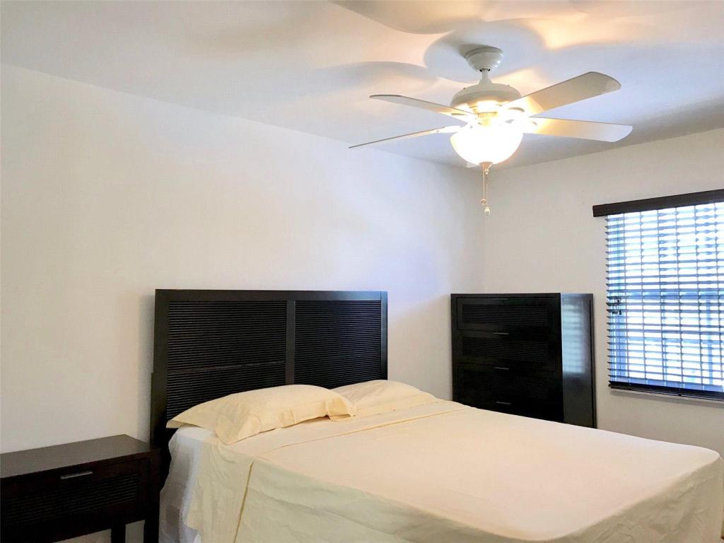 3 bedroom apartment for sale in Nassau, The Bahamas