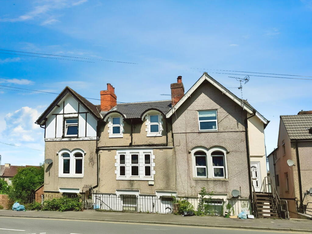 Main image of property: Kingshill Road, Swindon, SN1 4NG