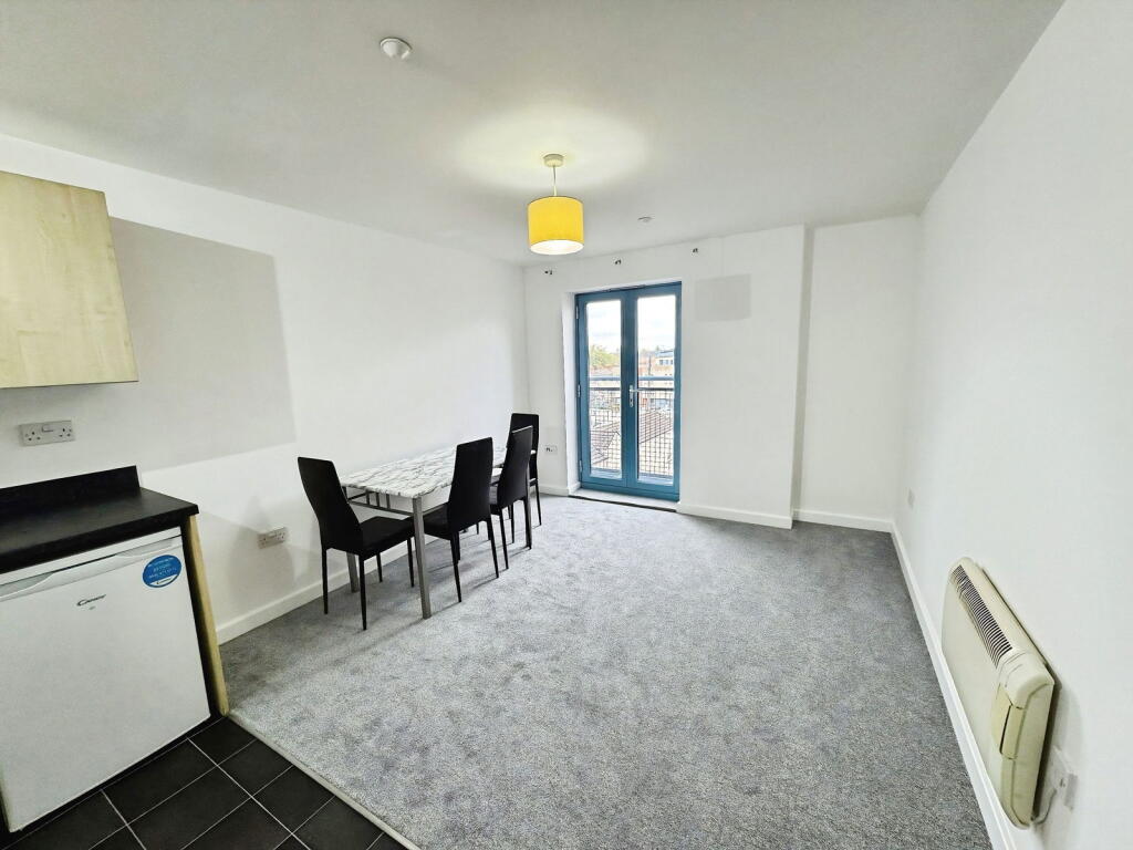 Main image of property: Wellington Street, Swindon, SN1 1EB