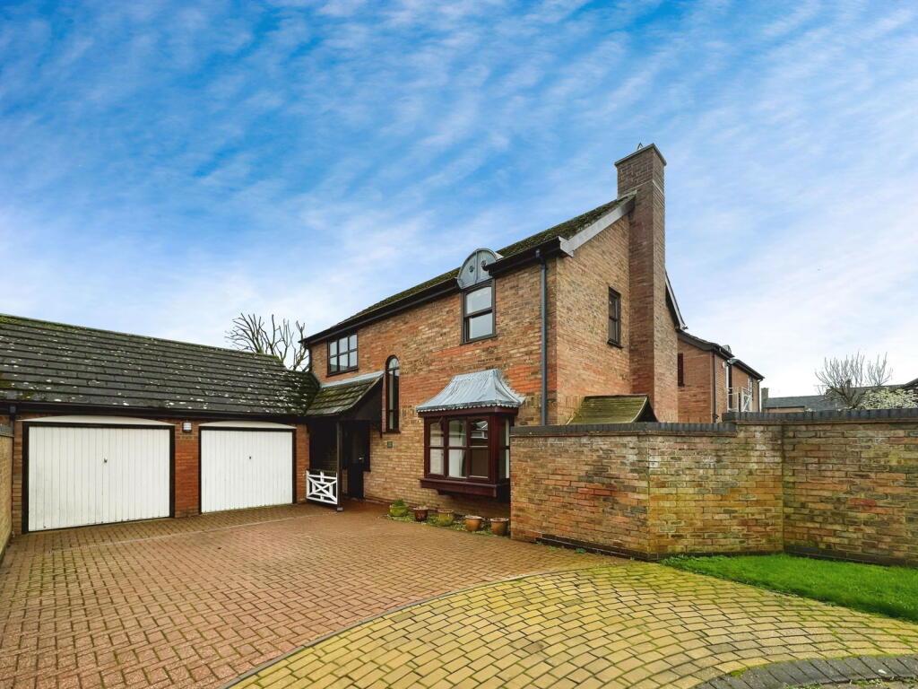 Main image of property: The Bramptons, Shaw, Swindon, SN5 5SL