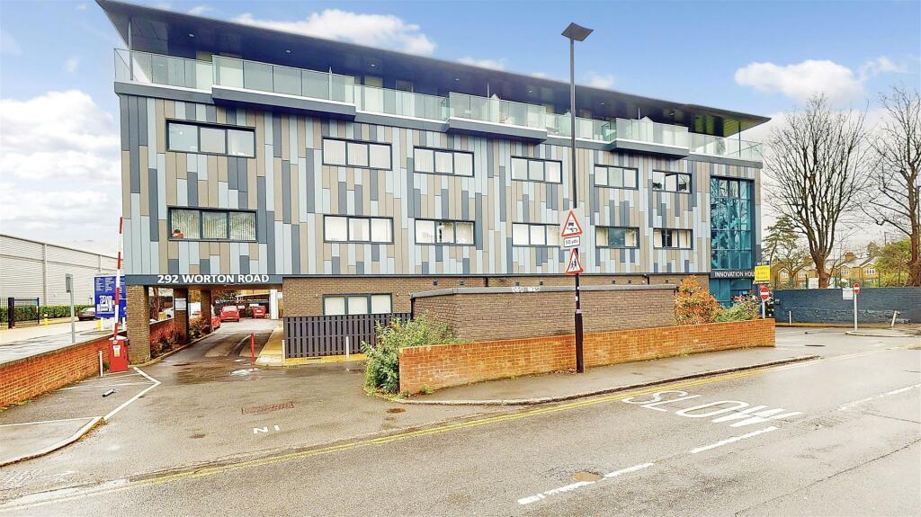 Studio flat for sale in Innovation House, 292 Worton Road, TW7