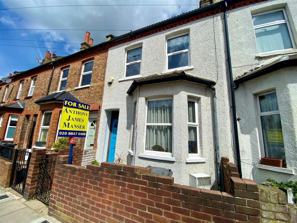 4 bedroom terraced house for sale in Linkfield Road, Isleworth, TW7