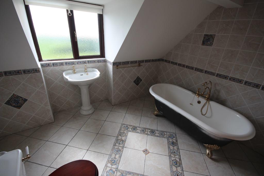 Additional property image - Raw Brae Road, Carrickfergus, BT38