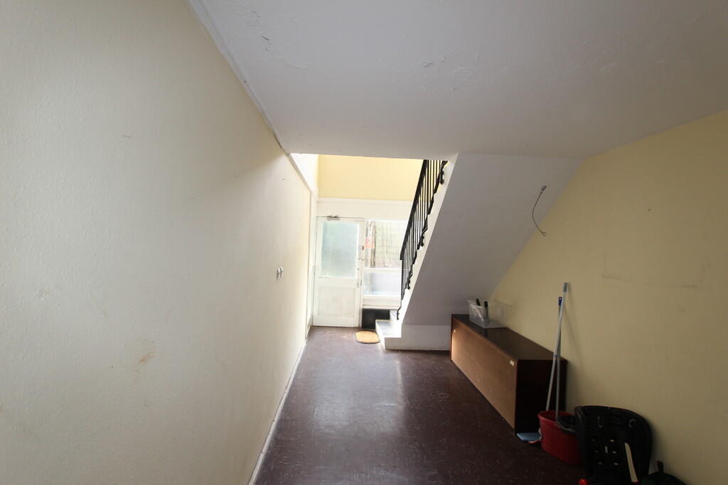 Additional property image - Cornfield Croft, Birmingham
