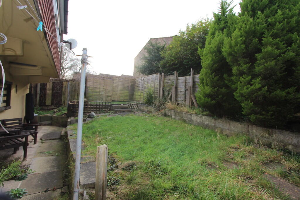 Additional property image - Cornfield Croft, Birmingham