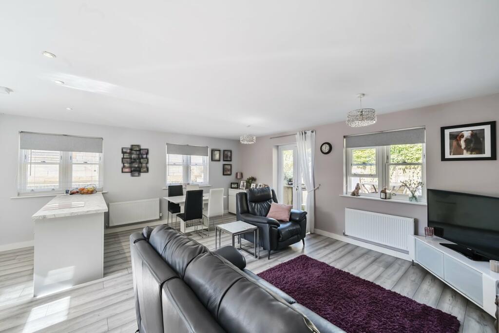 Additional property image - Priorygate Court, Castle Cary, BA7