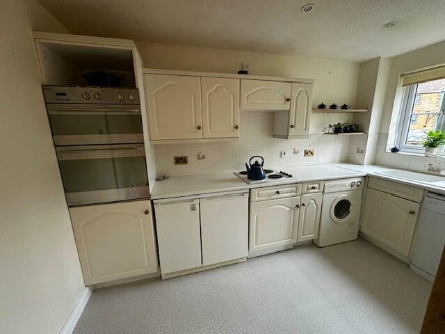 Additional property image - Brookfields, Castle Cary, BA7