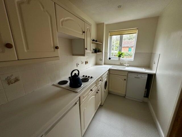 Additional property image - Brookfields, Castle Cary, BA7