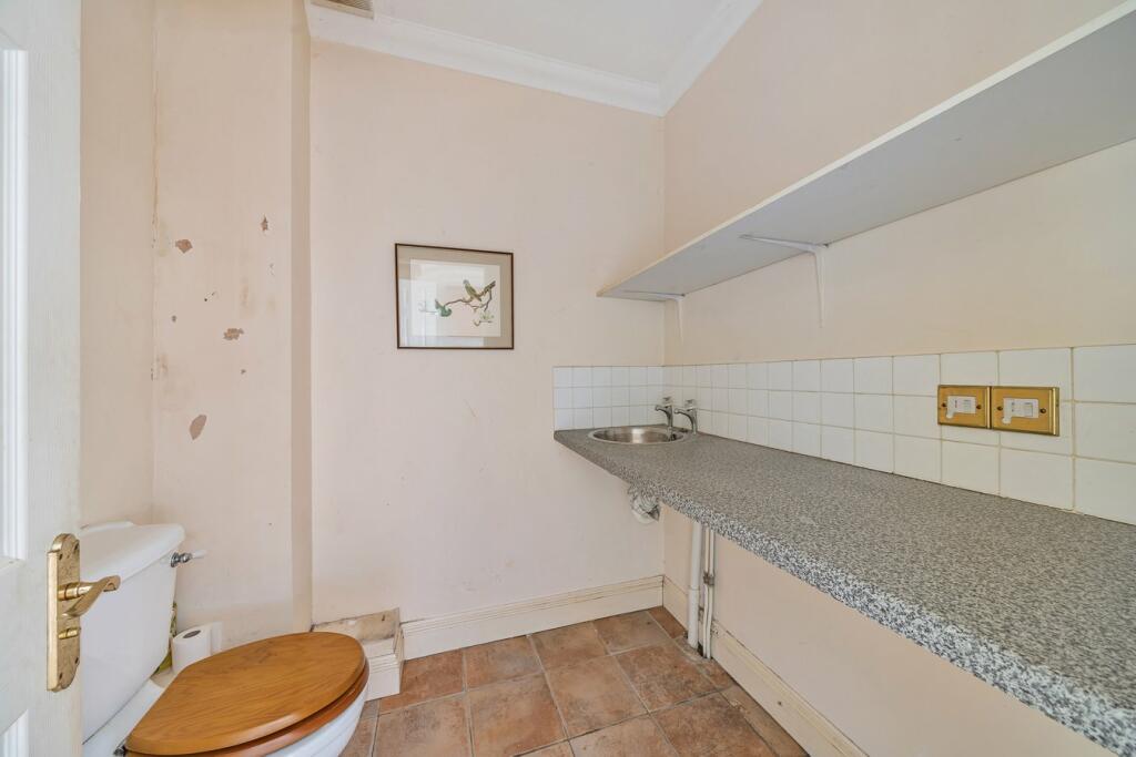 Additional property image - Priorygate Court, Castle Cary, BA7