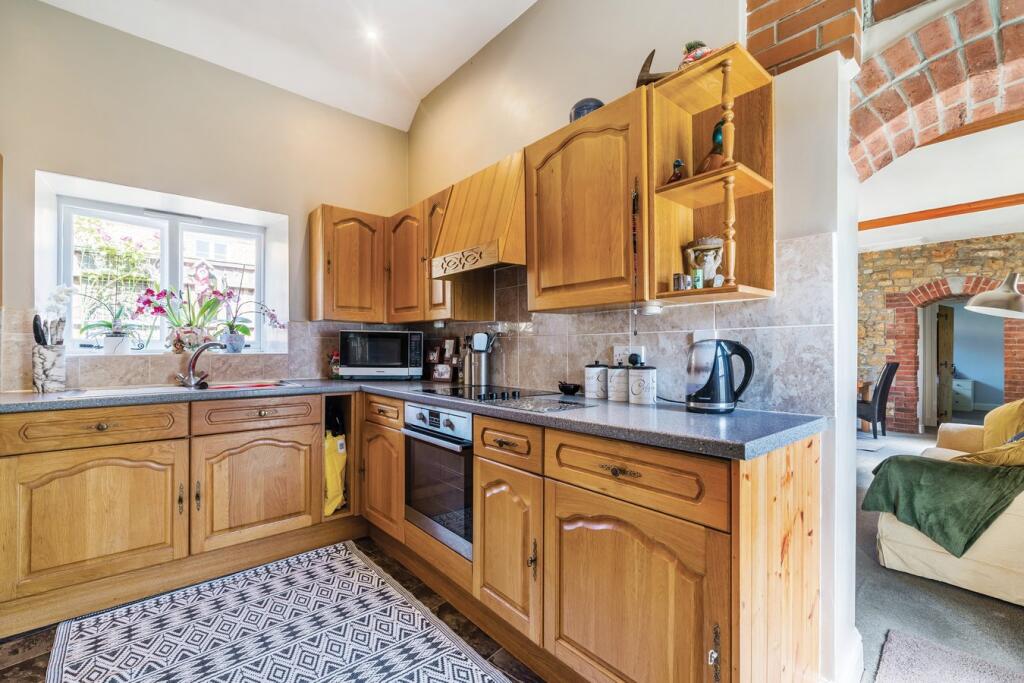 Additional image 8 of South Street, Castle Cary , BA7