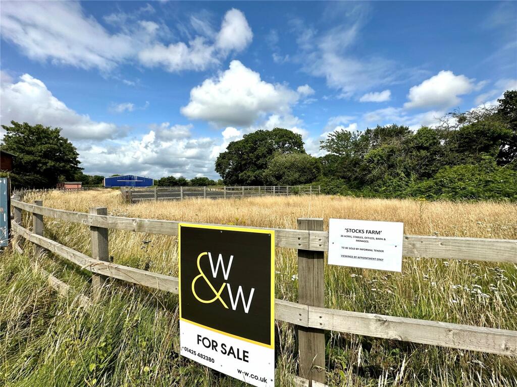 Equestrian facility for sale in Christchurch Road, West Parley
