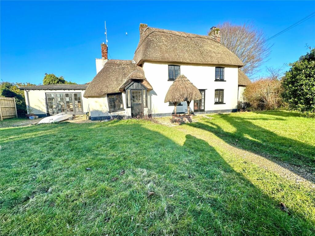 4 bedroom detached house for sale in West Road, Bransgore, Christchurch, Hampshire, BH23