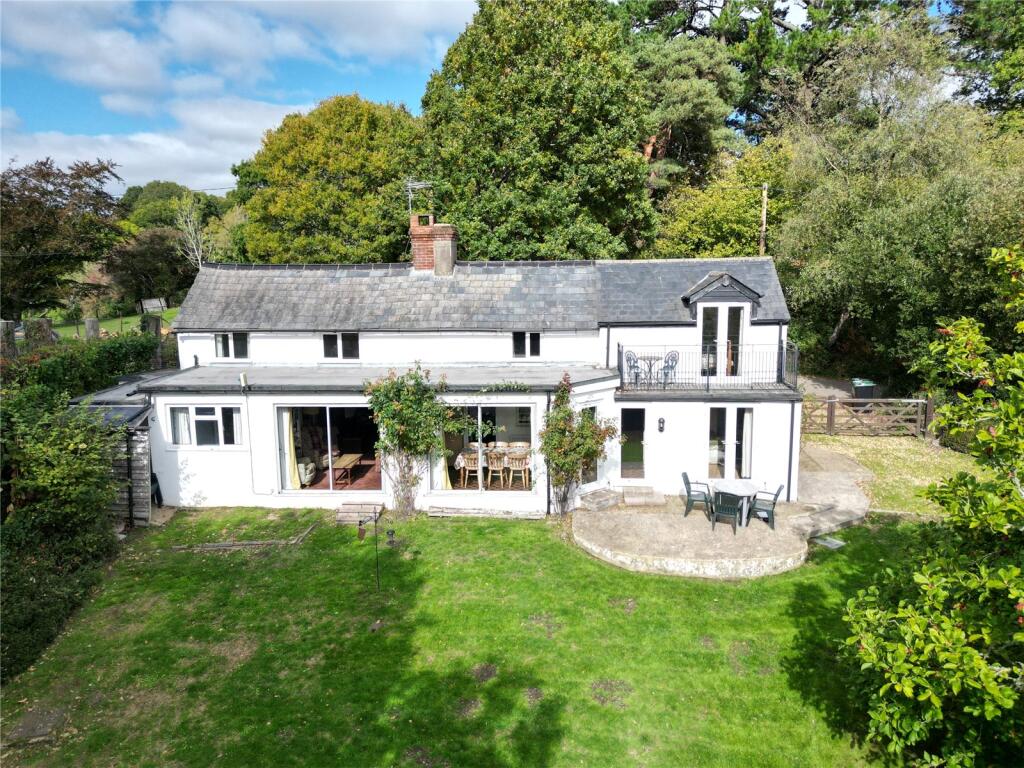 Main image of property: Newgrounds, Godshill, Fordingbridge, Hampshire, SP6