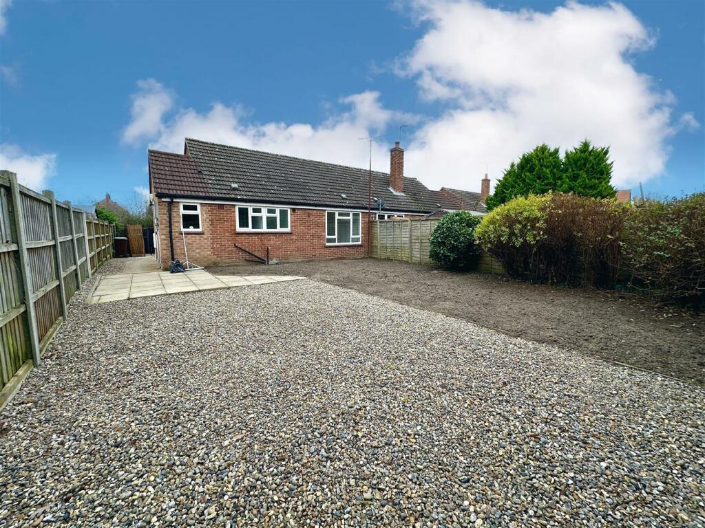 2 bedroom semi detached bungalow for sale in The Furze East