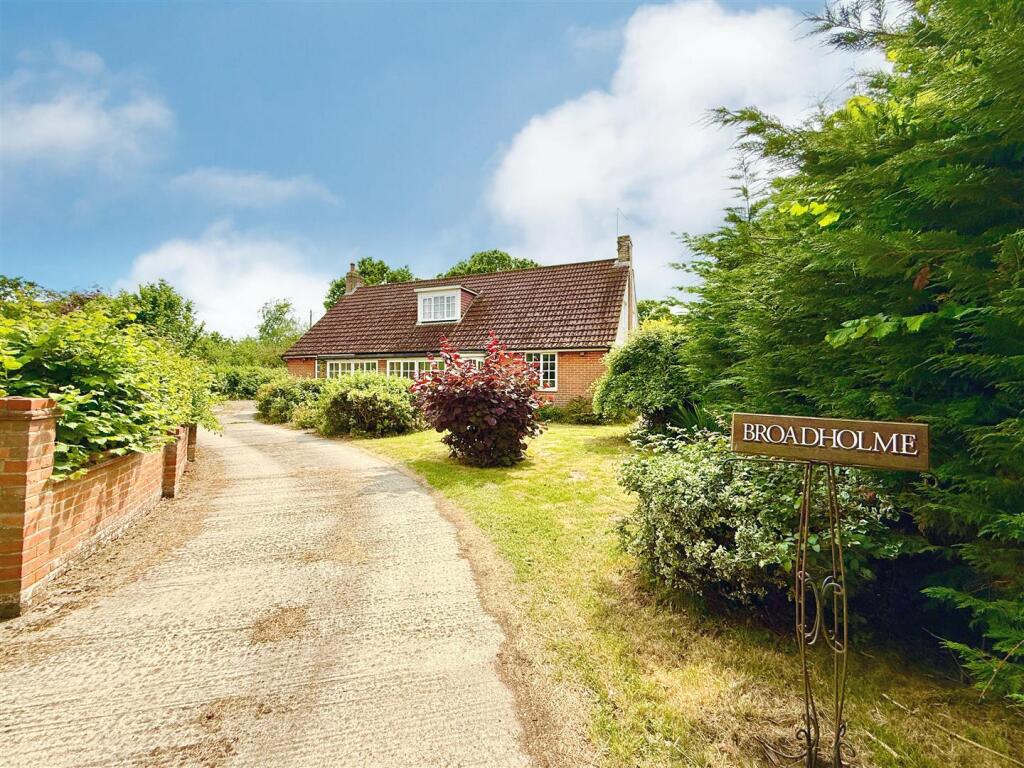Main image of property: Staithe Road, Hickling, NR12