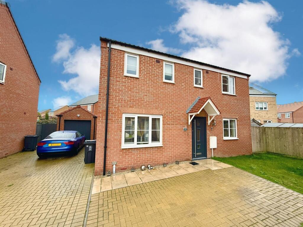 Main image of property: Brick Kiln Close, Martham, NR29