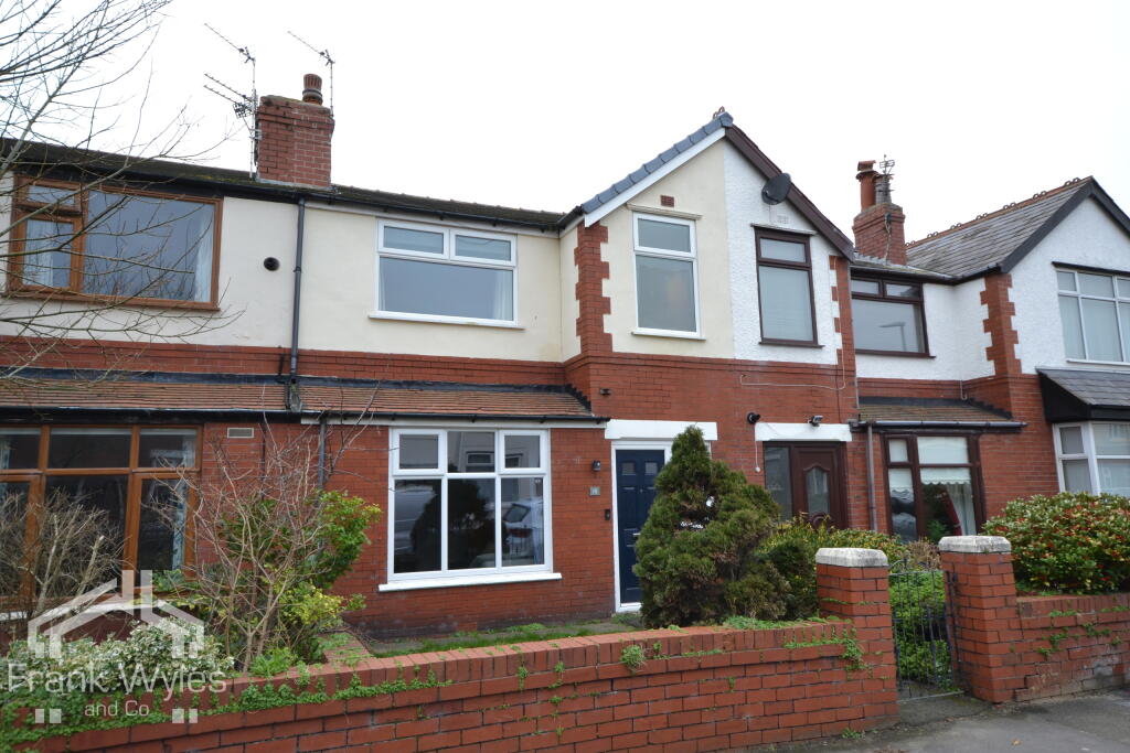 3 bedroom terraced house for sale in Kendal Road, Lytham St Annes, FY8