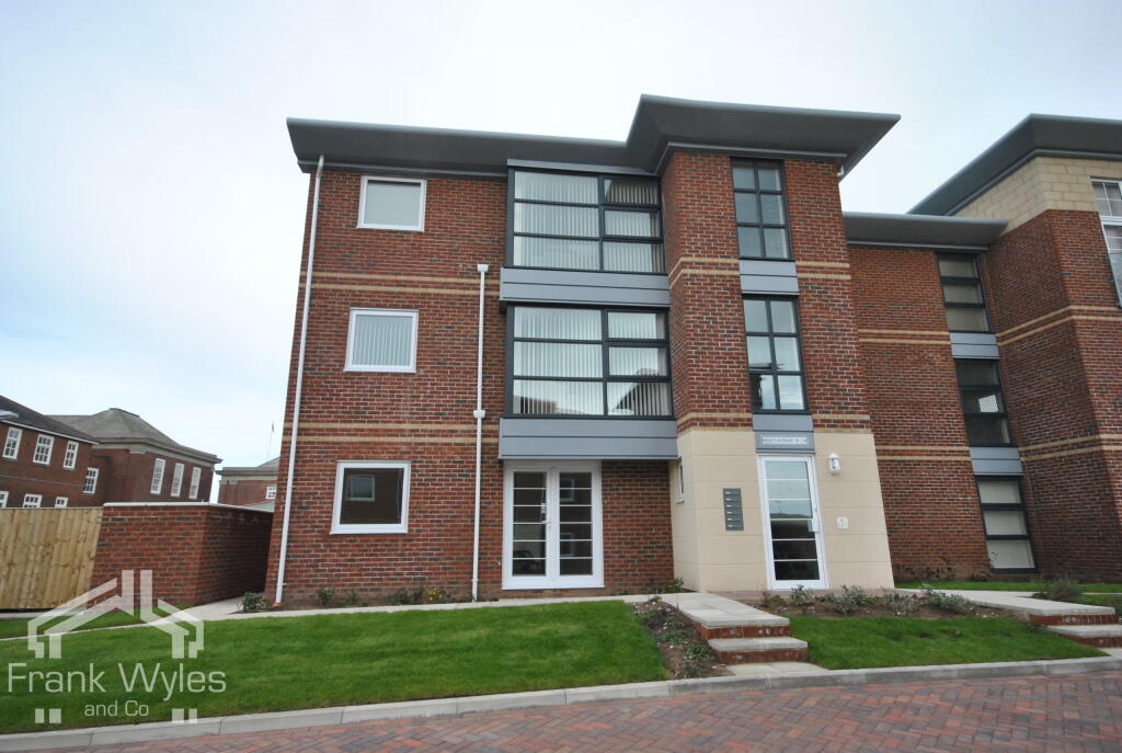 2 bedroom apartment for sale in Bailey Avenue, Lytham St. Annes