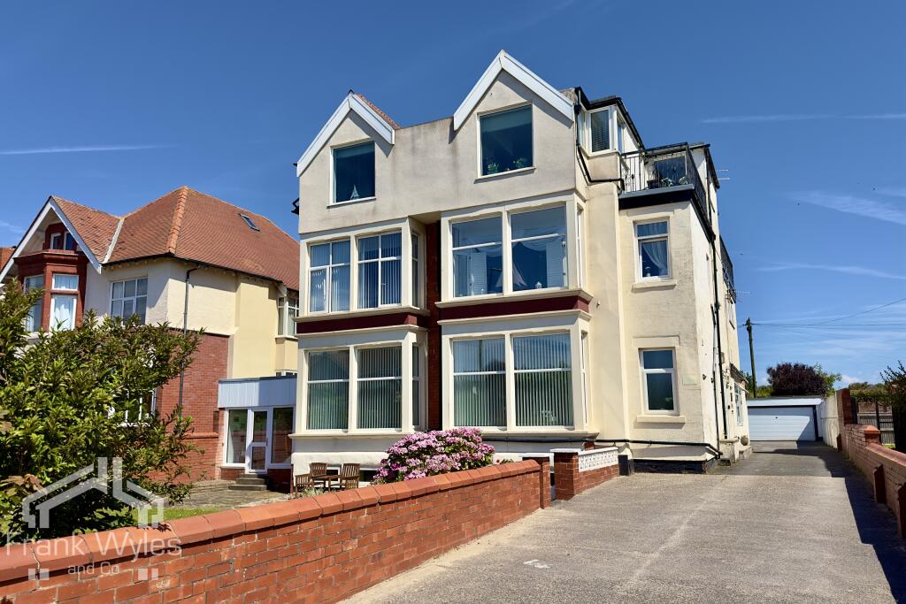 Main image of property: Flat 4, 473 Clifton Drive North, Lytham St. Annes