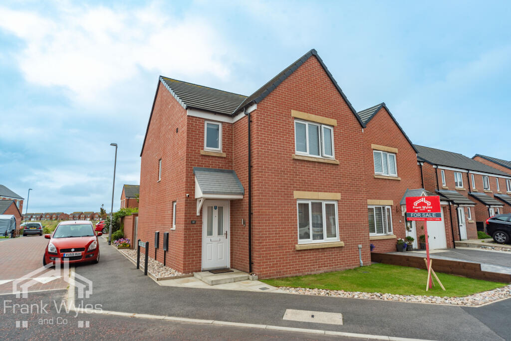 Main image of property: Redfern Way, Lytham St Annes, FY8 2FN