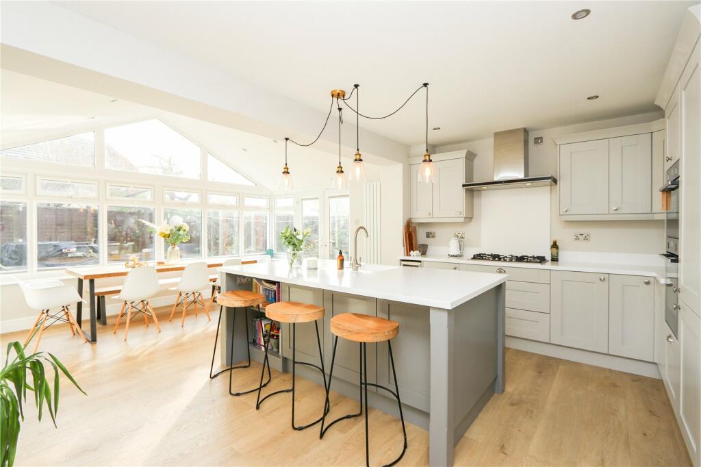 Additional property image - Cornfield Close, Bradley Stoke, Bristol, South Gloucestershire, BS32