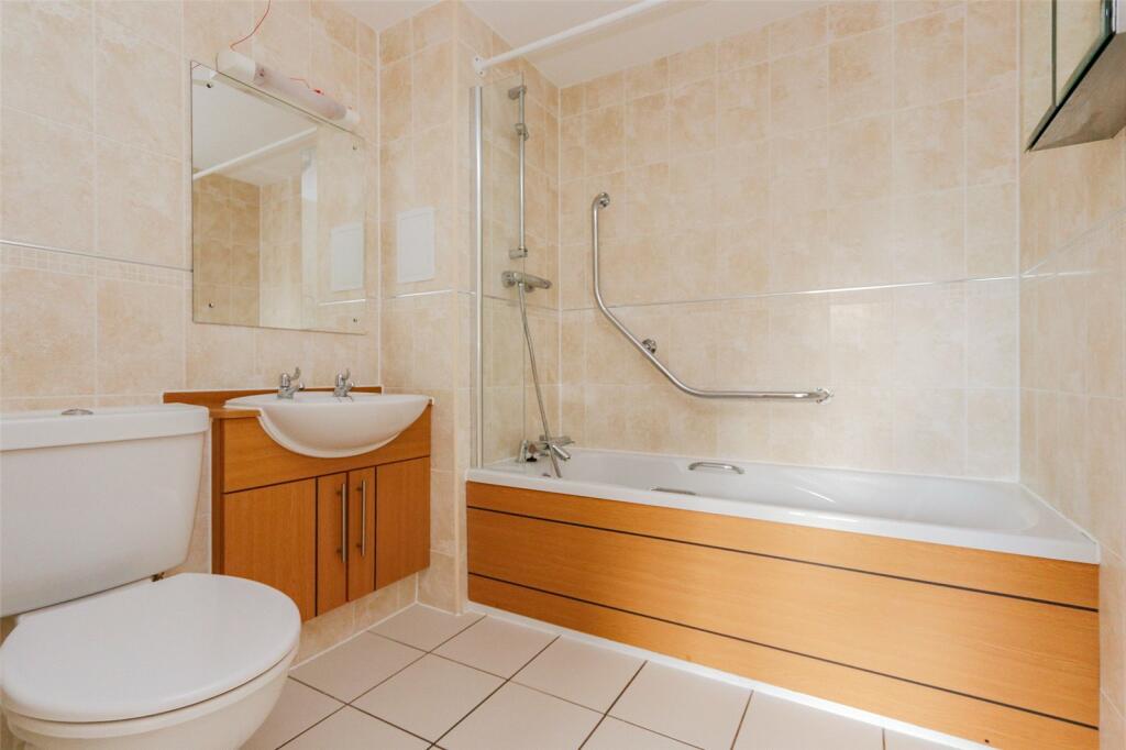 Additional property image - Savages Wood Road, Bradley Stoke, Bristol, South Gloucestershire, BS32