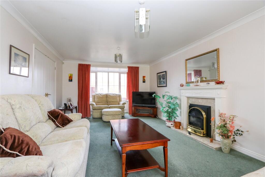 Additional property image - Meadow Way, Bradley Stoke, Bristol, BS32