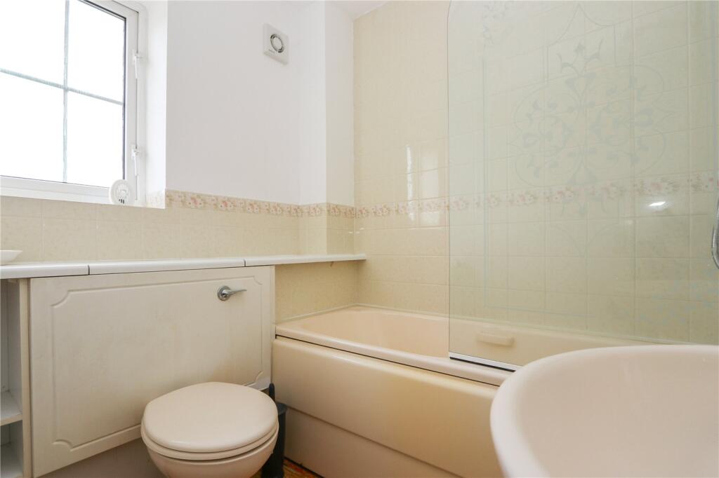 Additional property image - Meadow Way, Bradley Stoke, Bristol, BS32