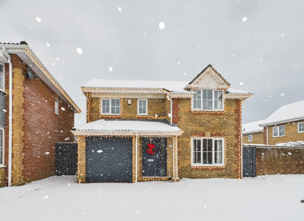 Main image of property: Meadow Way, Bradley Stoke, Bristol, South Gloucestershire, BS32