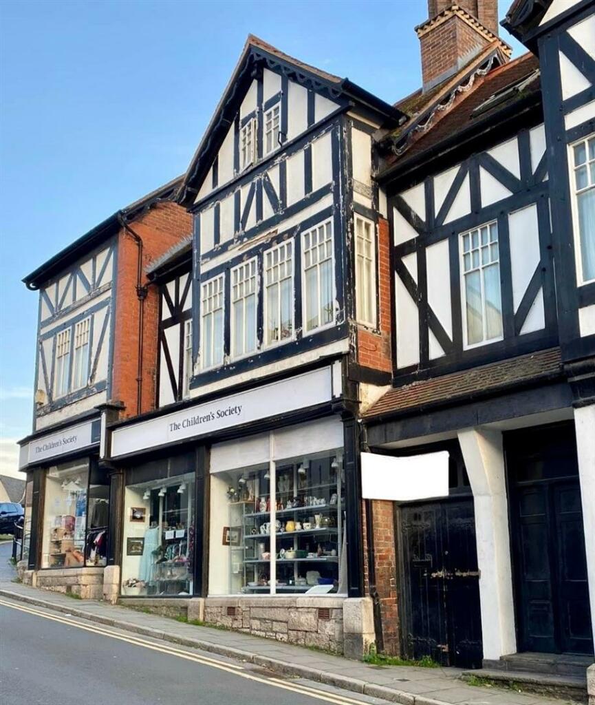 Commercial property for sale in 2 Flats and Shop Clwyd Street, Ruthin, LL15