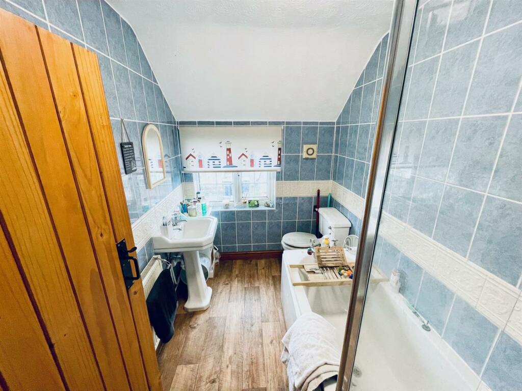 Additional property image - Leadbrook Drive, Flint
