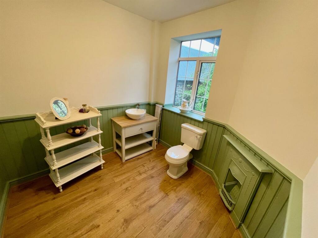 Additional property image - Leadbrook Drive, Flint