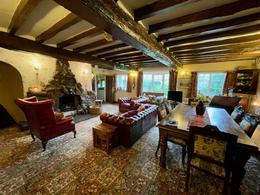 Additional property image - Leadbrook Drive, Flint