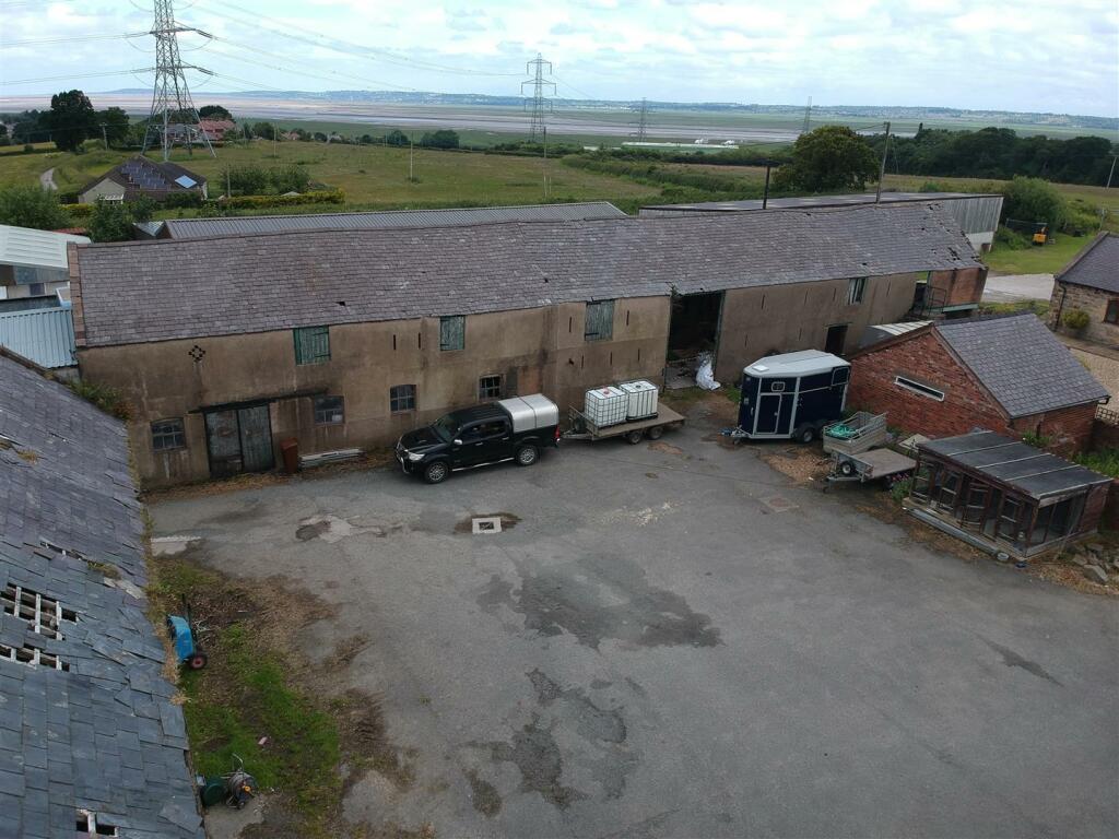 Additional property image - Leadbrook Drive, Flint