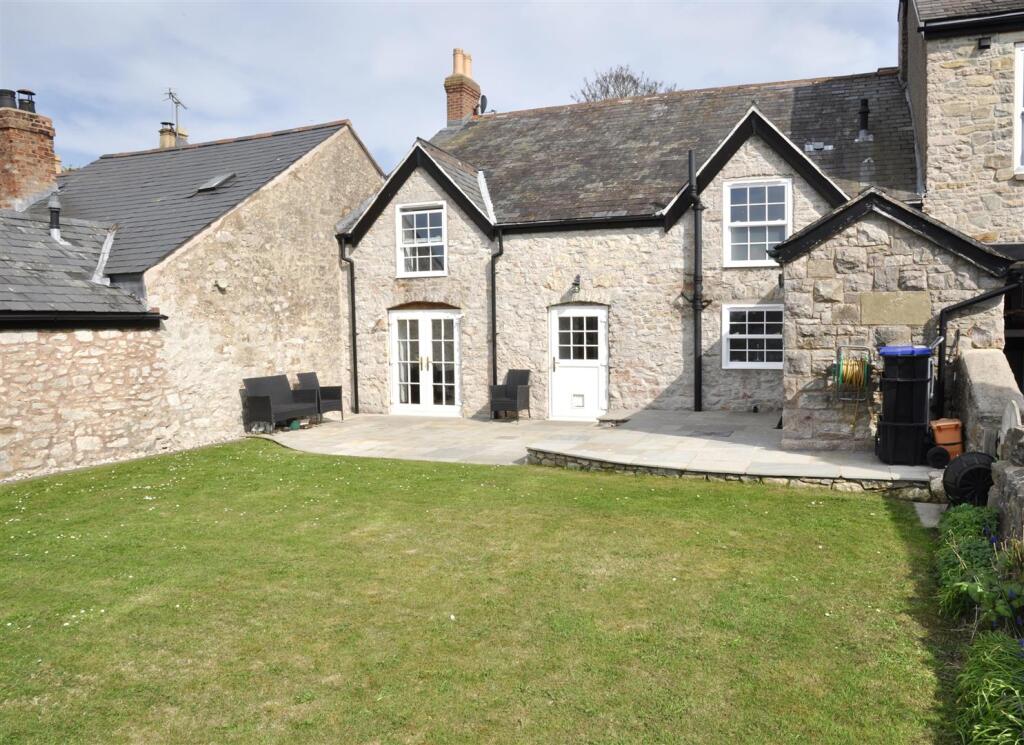 Main image of property: Love Lane, Denbigh