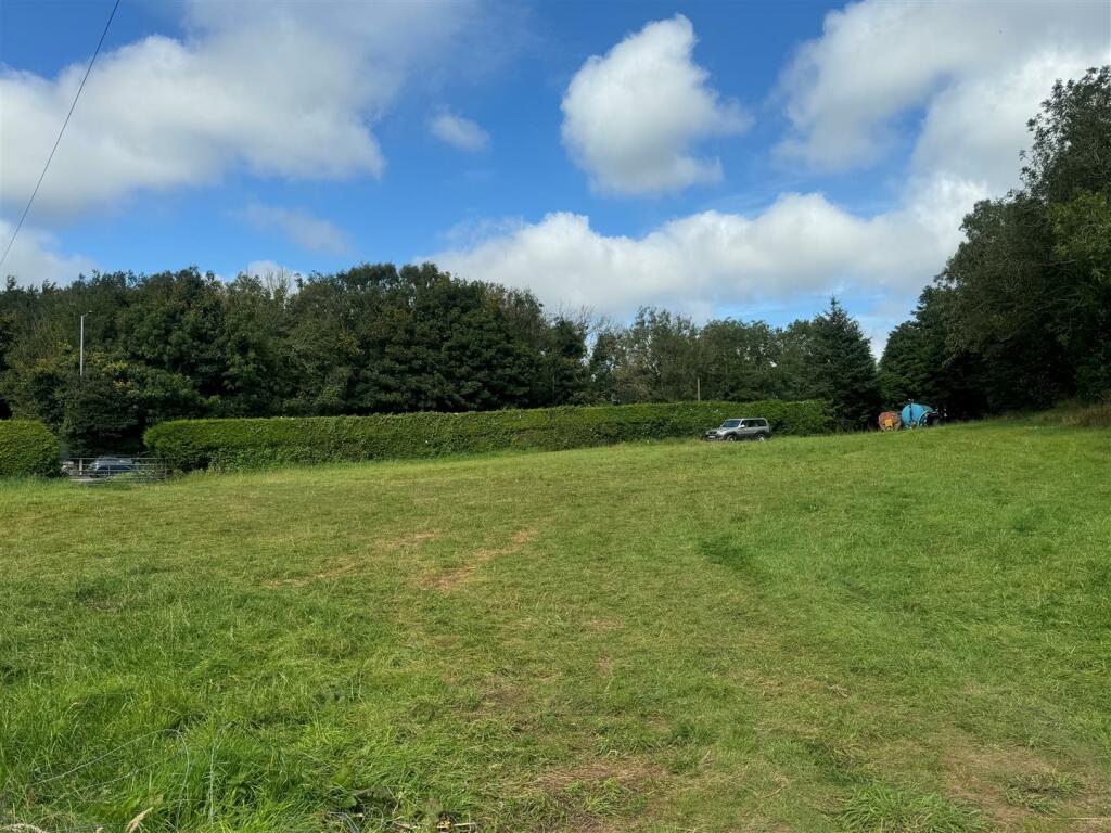 Additional property image - St. Asaph Road, Lloc